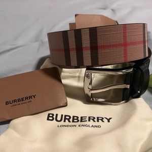 New Men’s Burberry Belt Size 32